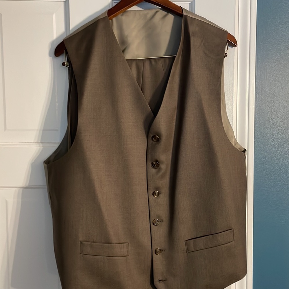 Mens 3 piece suit - Picture 2 of 6